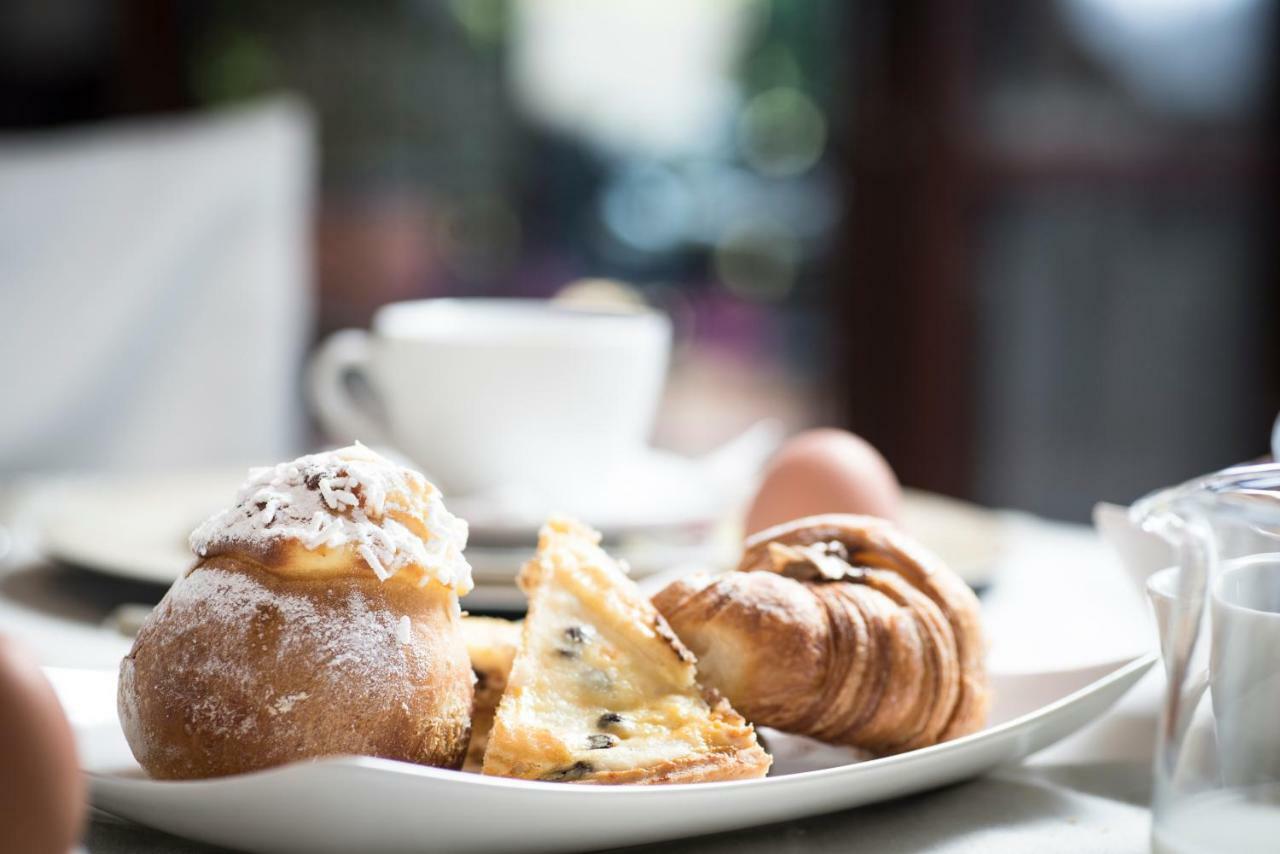 Bed & Breakfast Fiori E Lanterne Roma